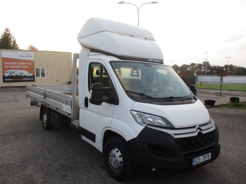 Citroën Jumper 2,0 BlueHDi Citroën Jumper 2,0 BlueHDi - כלי רכב מסחרי במיטה שטוחה: תמונה 2 Citroën Jumper 2,0 BlueHDi Citroën Jumper 2,0 BlueHDi - כלי רכב מסחרי במיטה שטוחה: תמונה 2