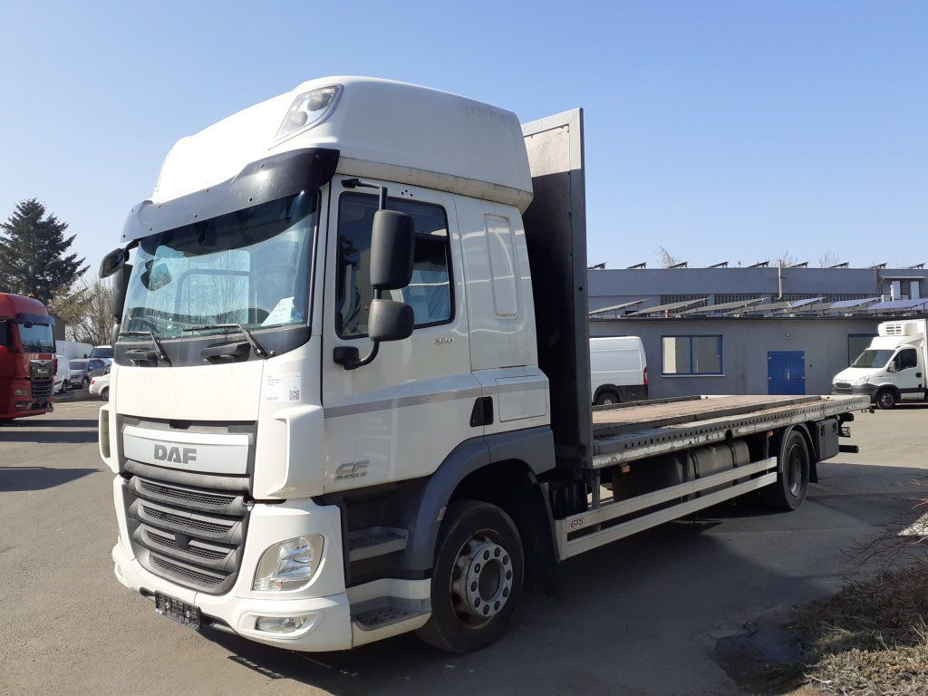 DAF CF320 EURO 6 - משאית צד נופל/ שטוחה: תמונה 3 DAF CF320 EURO 6 - משאית צד נופל/ שטוחה: תמונה 3