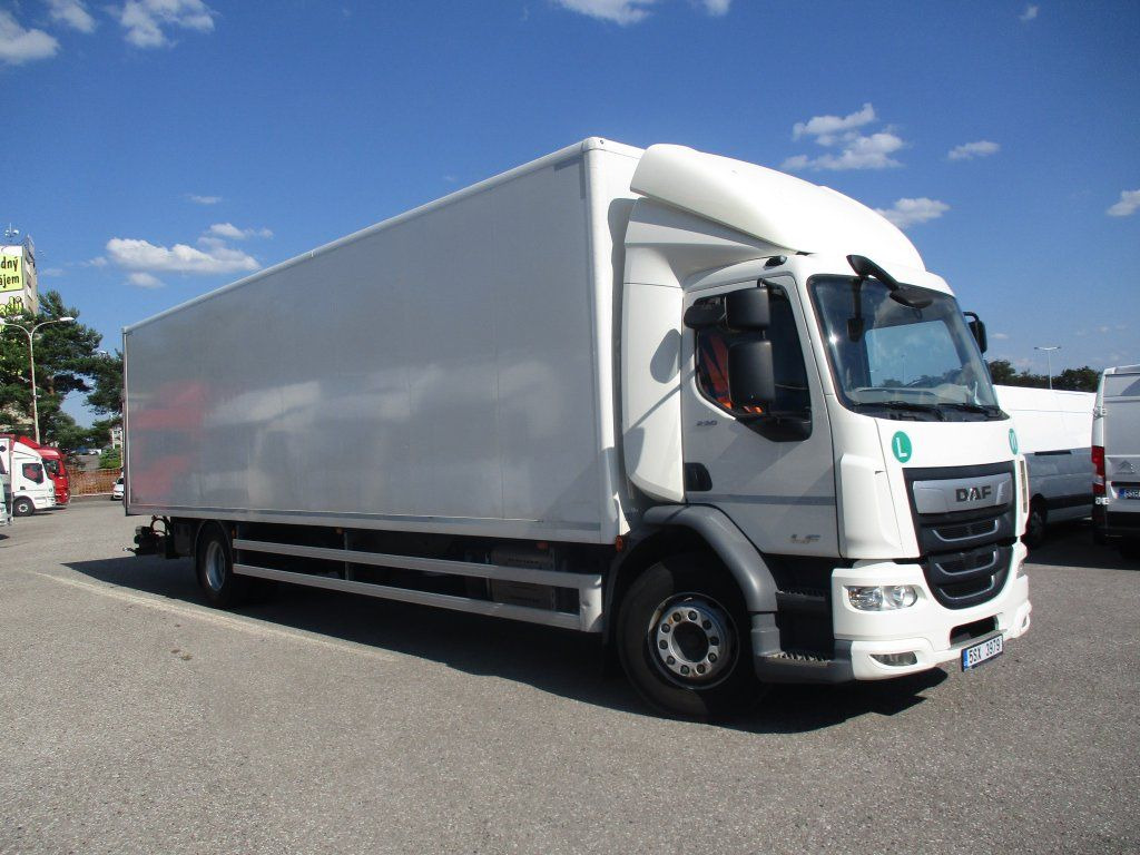 DAF LF 18.290 - משאית תיבה: תמונה 2 DAF LF 18.290 - משאית תיבה: תמונה 2
