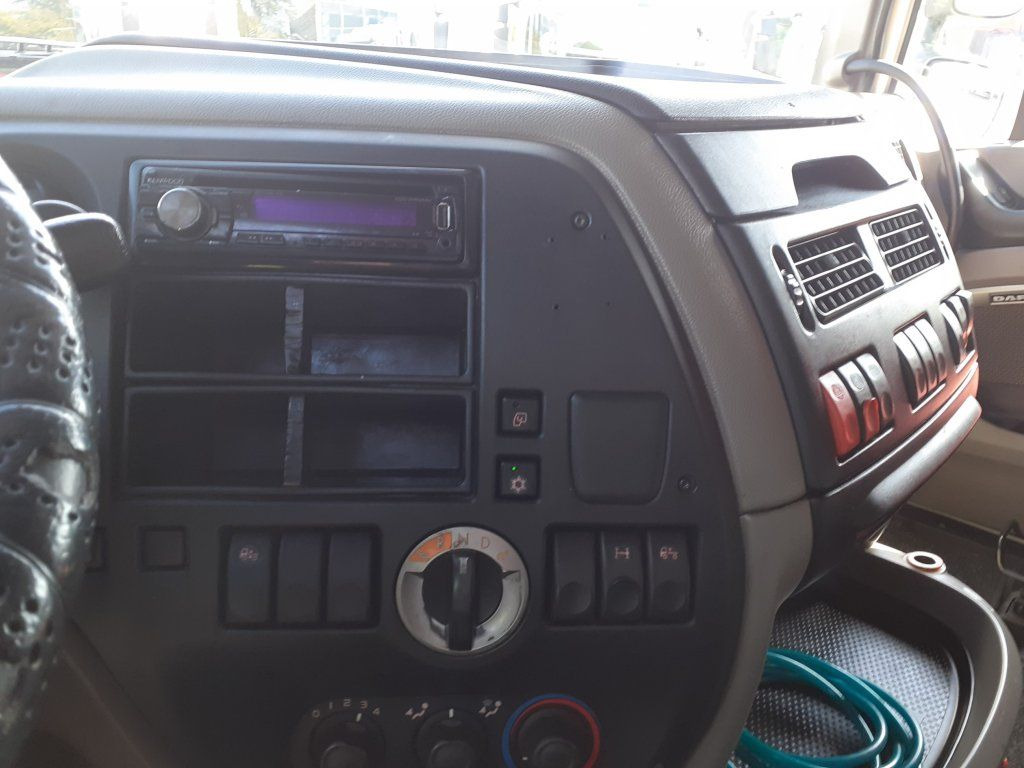 יחידת טרקטור DAF XF105.460 EEV MEGA/lowdeck: תמונה 13
