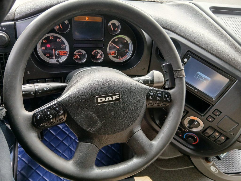 יחידת טרקטור DAF XF105.460 Superspacecab SSC: תמונה 12