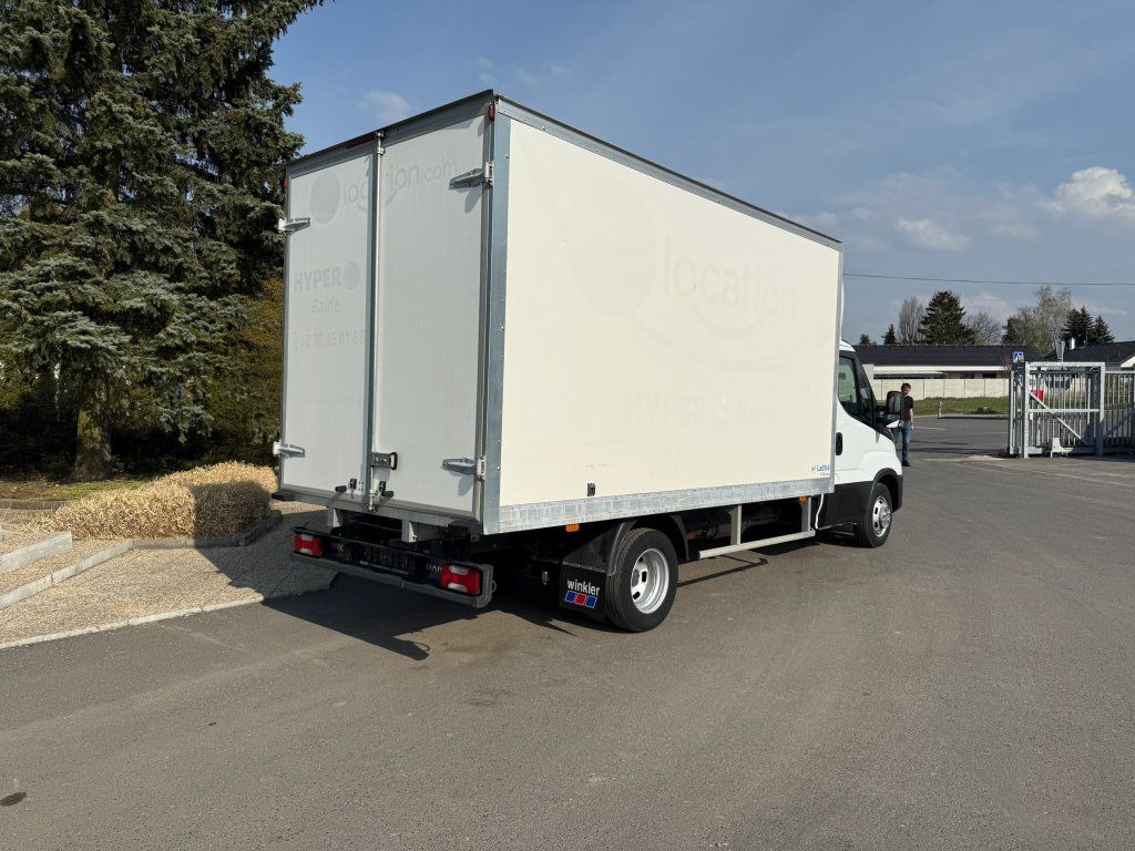 Iveco 35C16 Daily - כלי רכב מסחרי עם תיבה: תמונה 4 Iveco 35C16 Daily - כלי רכב מסחרי עם תיבה: תמונה 4