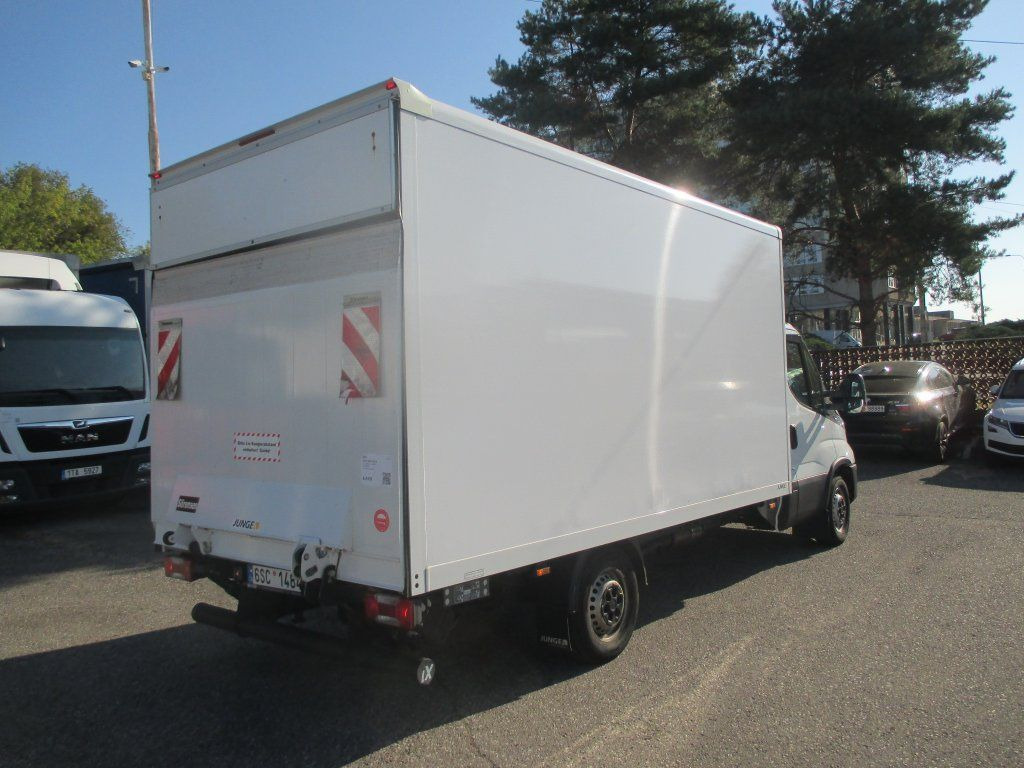 Iveco 35S16 Daily EURO 6 - כלי רכב מסחרי עם לוח: תמונה 5 Iveco 35S16 Daily EURO 6 - כלי רכב מסחרי עם לוח: תמונה 5