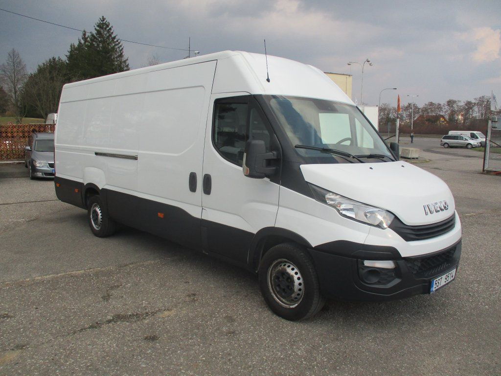 Iveco 35S16 MAXI - כלי רכב מסחרי עם לוח: תמונה 3 Iveco 35S16 MAXI - כלי רכב מסחרי עם לוח: תמונה 3