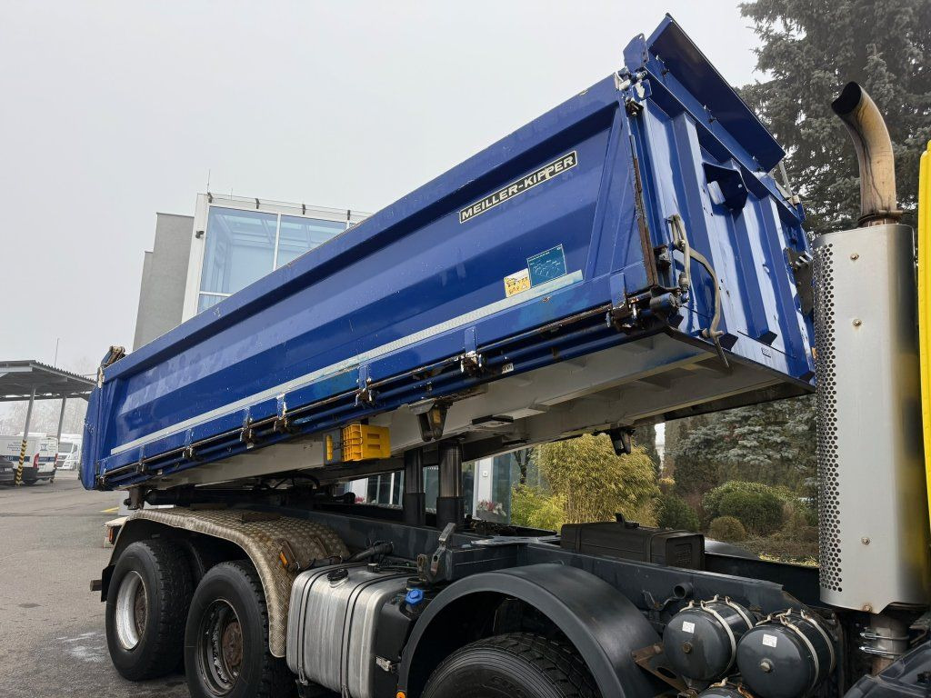 Iveco AD340T45 Trakker 8x4 Euro 6 - מזהיר: תמונה 3 Iveco AD340T45 Trakker 8x4 Euro 6 - מזהיר: תמונה 3