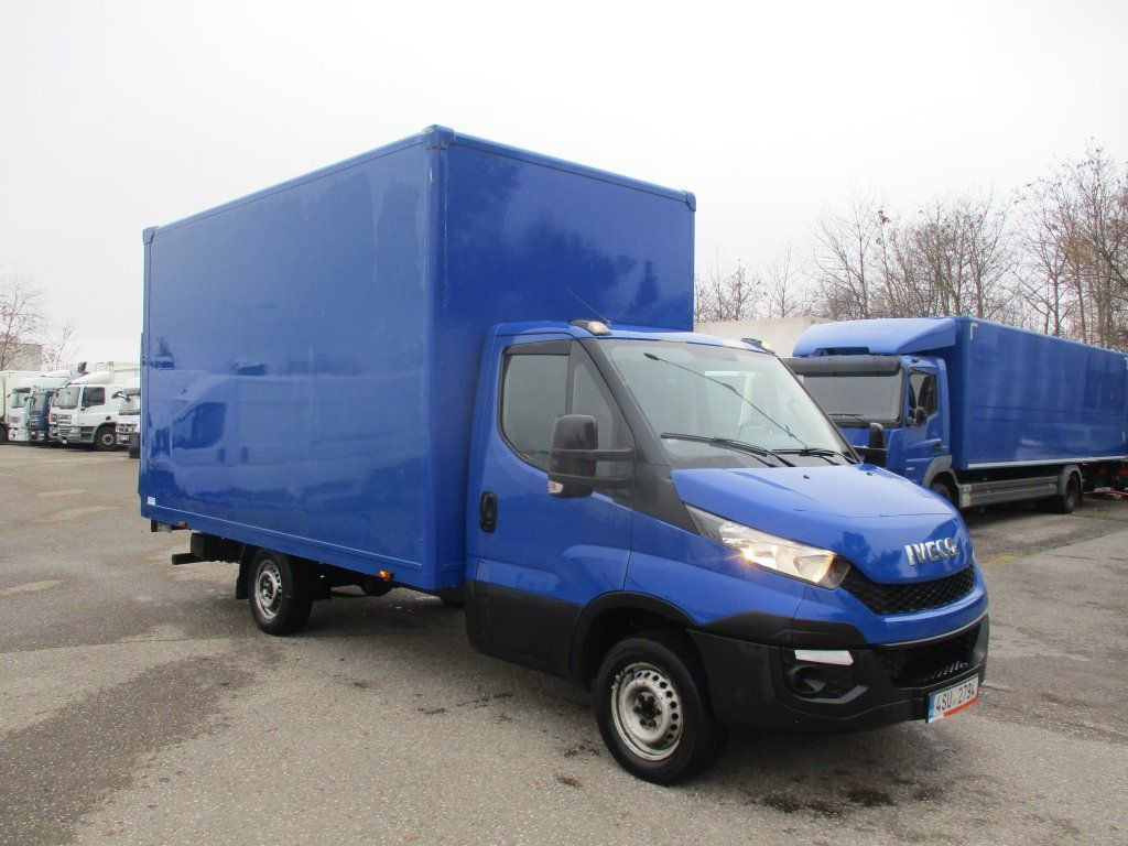 Iveco DAILY 35S15 LBW - כלי רכב מסחרי עם תיבה: תמונה 1 Iveco DAILY 35S15 LBW - כלי רכב מסחרי עם תיבה: תמונה 1