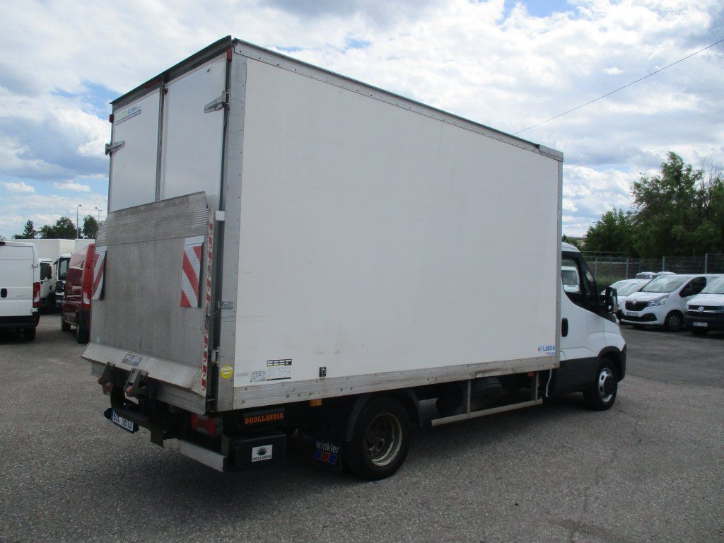 Iveco Daily 35C16 Dhollandia - כלי רכב מסחרי לקירור: תמונה 5 Iveco Daily 35C16 Dhollandia - כלי רכב מסחרי לקירור: תמונה 5