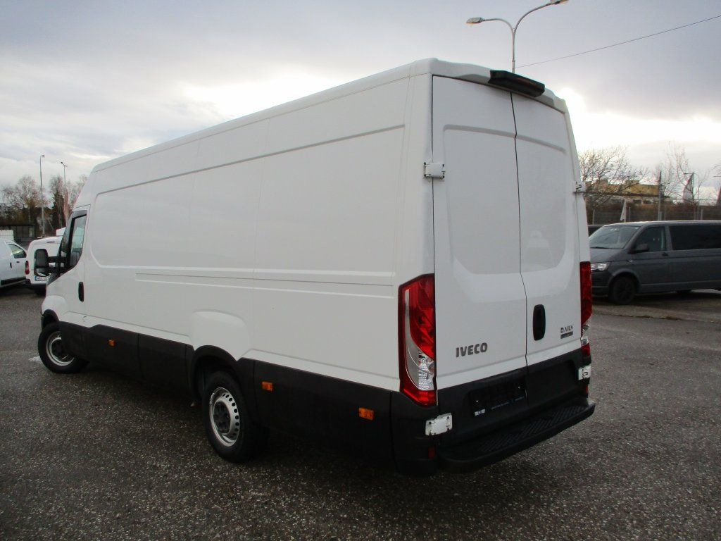 Iveco Daily 35S16 Hi Matic - כלי רכב מסחרי עם לוח: תמונה 4 Iveco Daily 35S16 Hi Matic - כלי רכב מסחרי עם לוח: תמונה 4