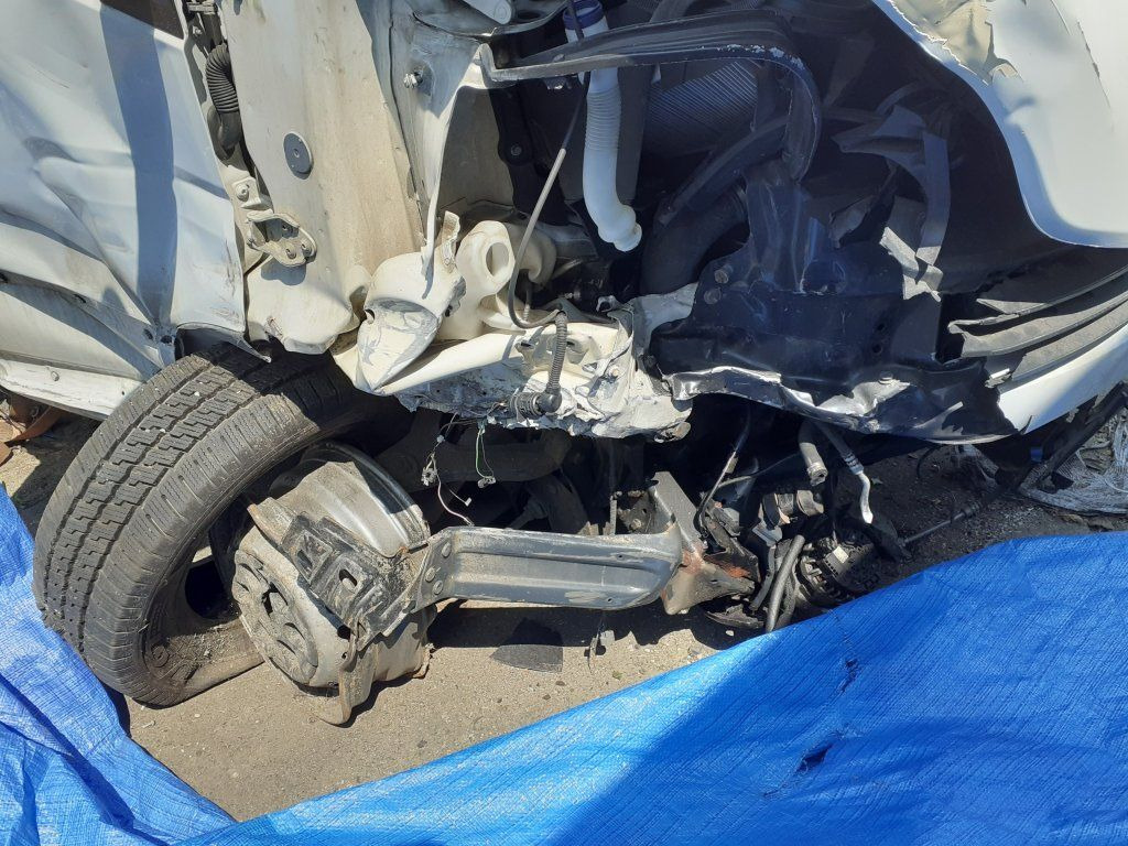 Iveco Daily 35S16 mit LBW DAMAGED - כלי רכב מסחרי עם תיבה: תמונה 4 Iveco Daily 35S16 mit LBW DAMAGED - כלי רכב מסחרי עם תיבה: תמונה 4