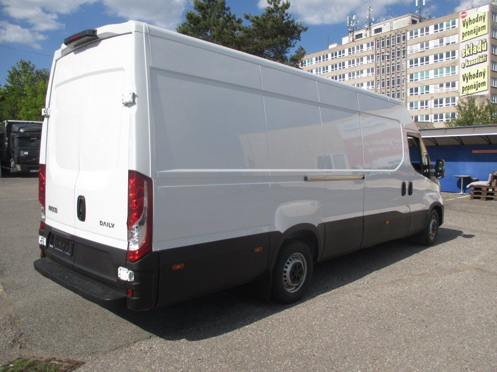 Iveco Daily 35S16 - כלי רכב מסחרי עם לוח: תמונה 5 Iveco Daily 35S16 - כלי רכב מסחרי עם לוח: תמונה 5