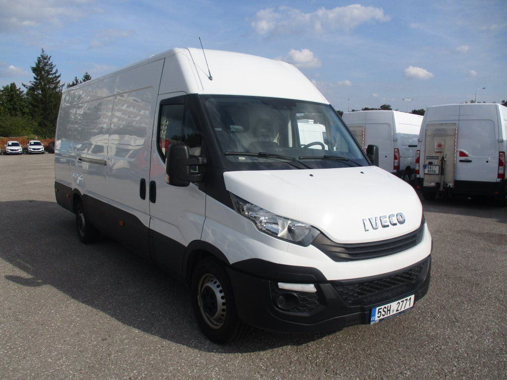 Iveco Daily 35S16 - כלי רכב מסחרי עם לוח: תמונה 1 Iveco Daily 35S16 - כלי רכב מסחרי עם לוח: תמונה 1