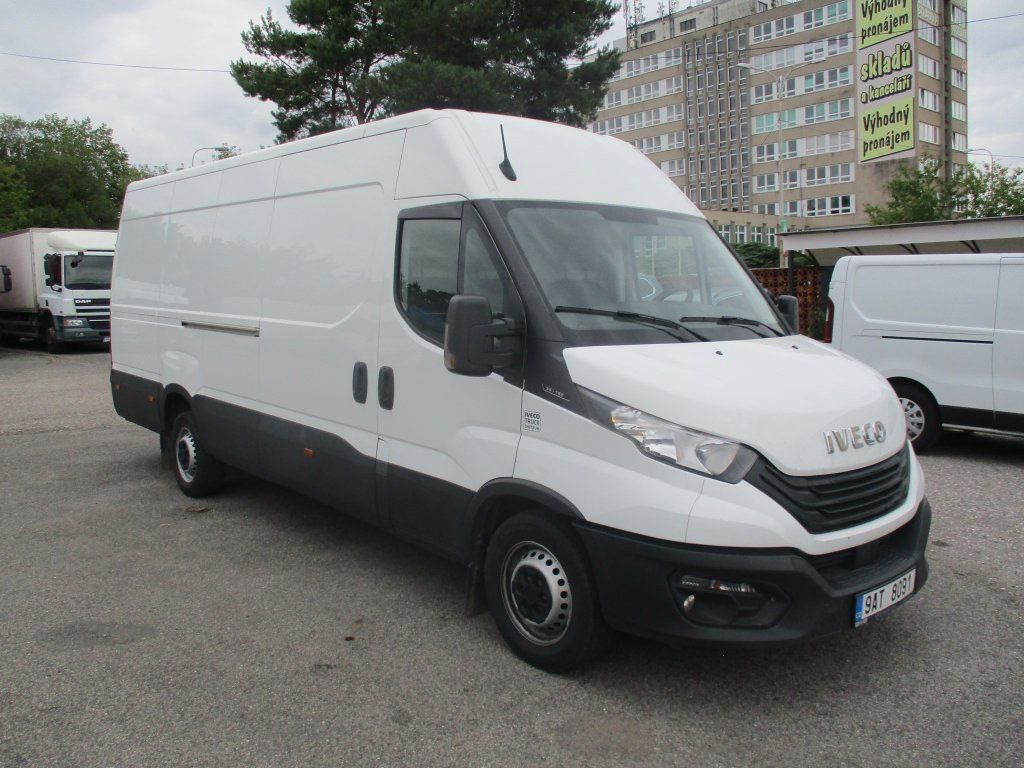 Iveco Daily 35S16 - כלי רכב מסחרי עם לוח: תמונה 3 Iveco Daily 35S16 - כלי רכב מסחרי עם לוח: תמונה 3