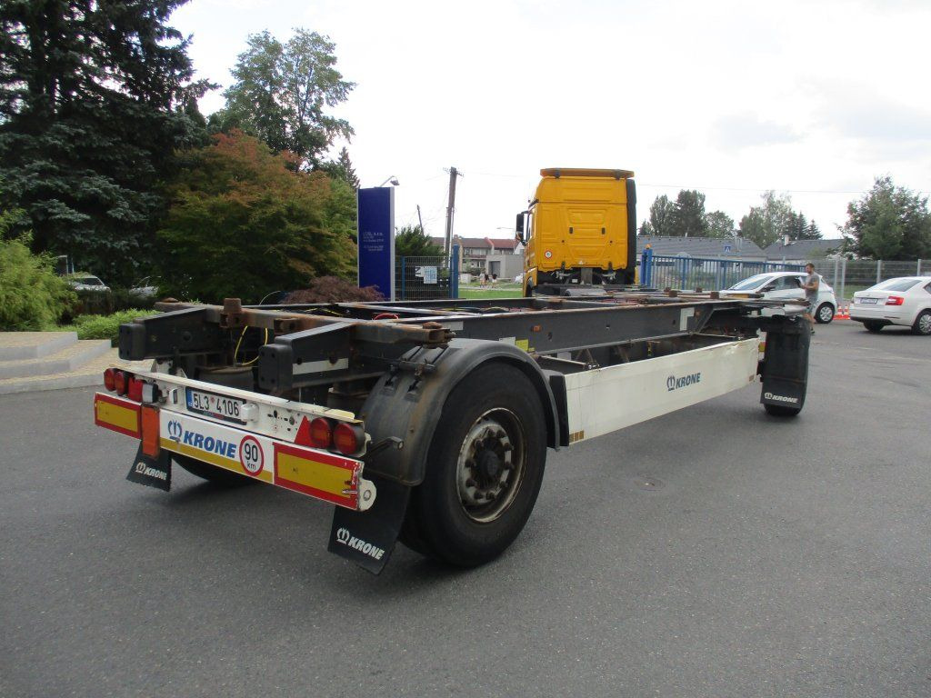 Krone BDF - קרון נגרר מוביל מכולות/ החלפת גוף: תמונה 3 Krone BDF - קרון נגרר מוביל מכולות/ החלפת גוף: תמונה 3