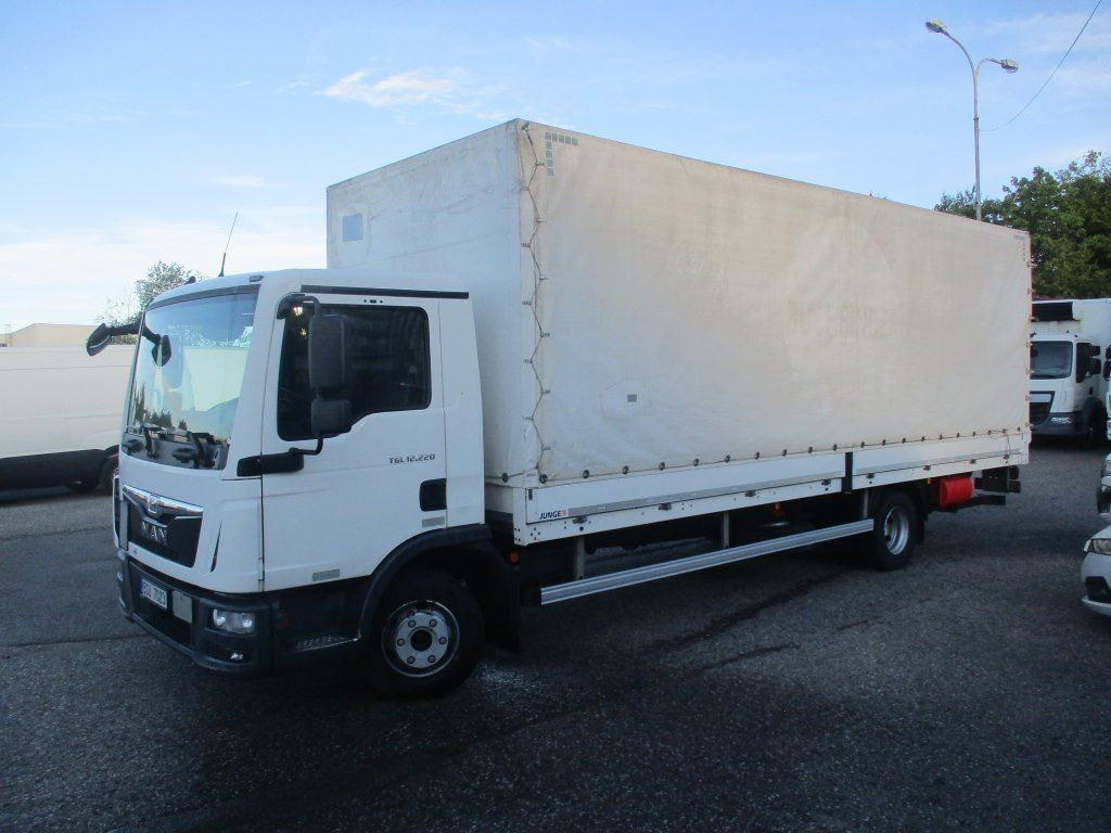 MAN TGL 12.220 - משאית וילונות צד: תמונה 1 MAN TGL 12.220 - משאית וילונות צד: תמונה 1