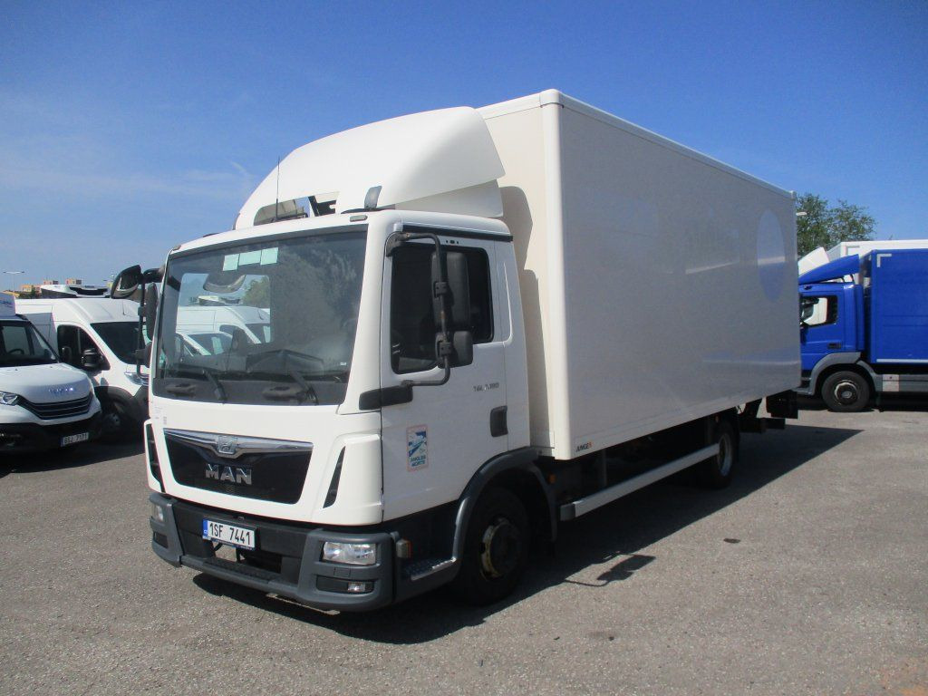 MAN TGL 7.180 - כלי רכב מסחרי עם תיבה: תמונה 1 MAN TGL 7.180 - כלי רכב מסחרי עם תיבה: תמונה 1