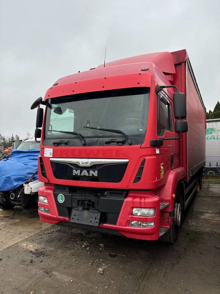 MAN TGM18.340 EURO 6 UNANGETRIEBEN - משאית וילונות צד: תמונה 1 MAN TGM18.340 EURO 6 UNANGETRIEBEN - משאית וילונות צד: תמונה 1