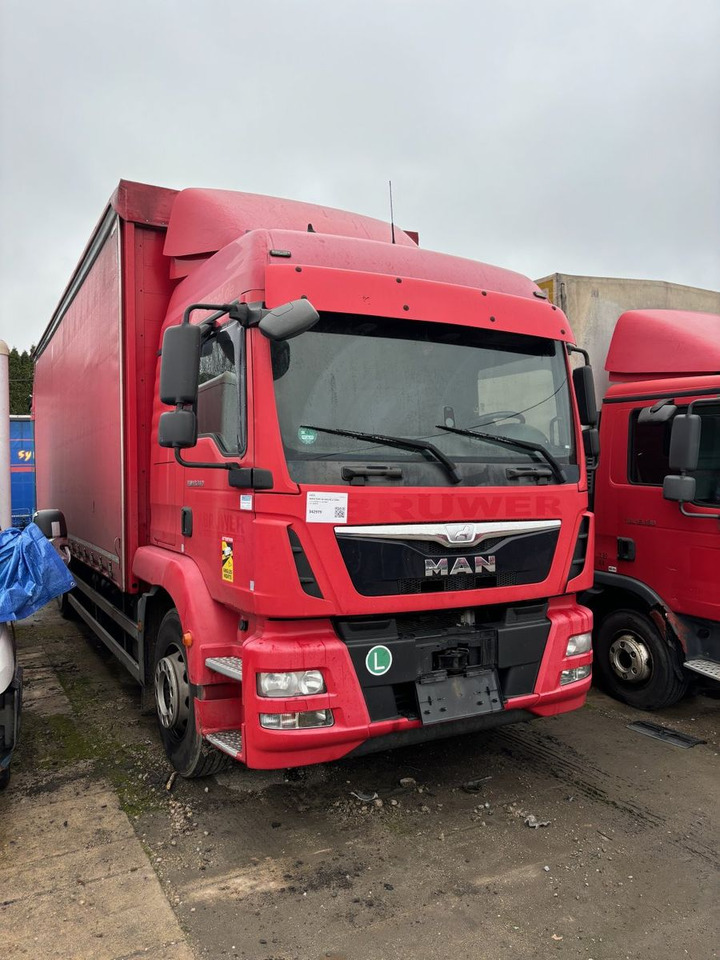 MAN TGM18.340 EURO 6 UNANGETRIEBEN - משאית וילונות צד: תמונה 2 MAN TGM18.340 EURO 6 UNANGETRIEBEN - משאית וילונות צד: תמונה 2