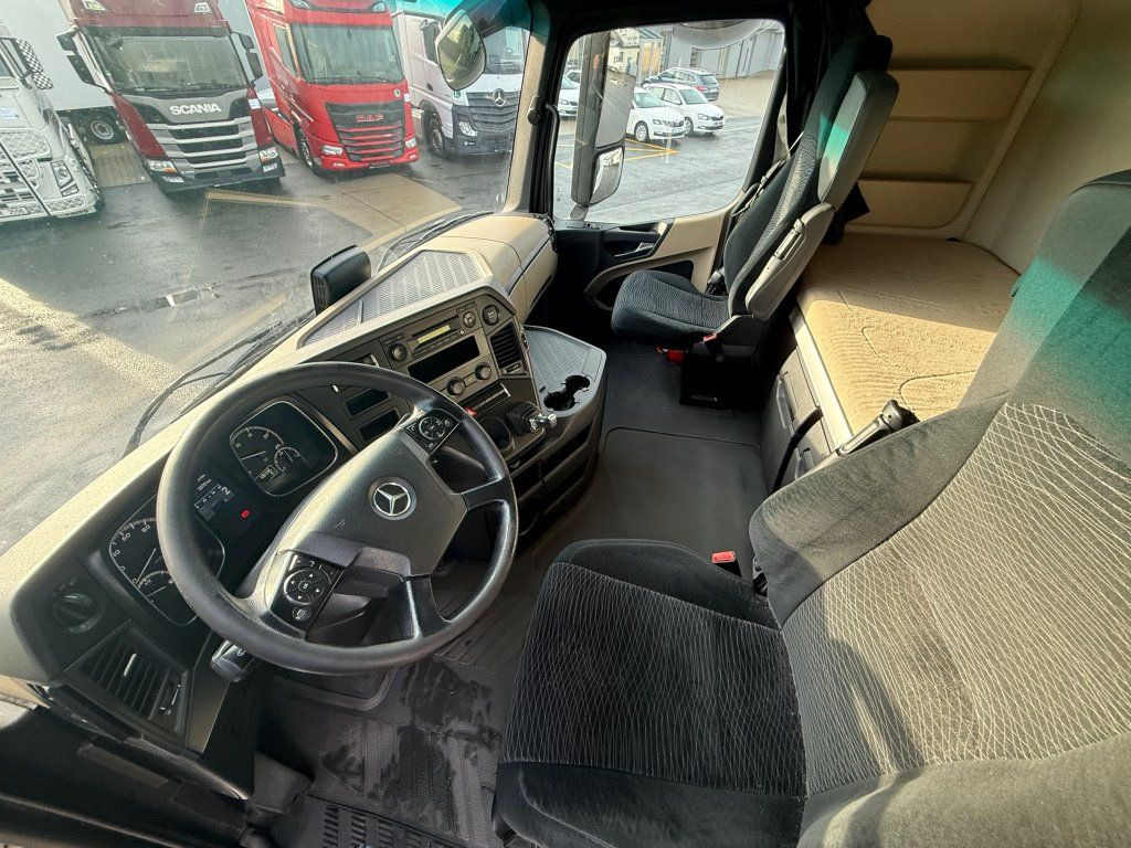 יחידת טרקטור Mercedes-Benz 1845 Actros EURO 6: תמונה 12 יחידת טרקטור Mercedes-Benz 1845 Actros EURO 6: תמונה 12