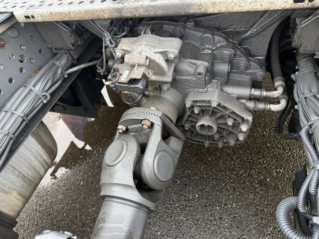 הַחכָּרָה Mercedes-Benz 1845 Actros EURO 6 Mercedes-Benz 1845 Actros EURO 6: תמונה 12 הַחכָּרָה Mercedes-Benz 1845 Actros EURO 6 Mercedes-Benz 1845 Actros EURO 6: תמונה 12