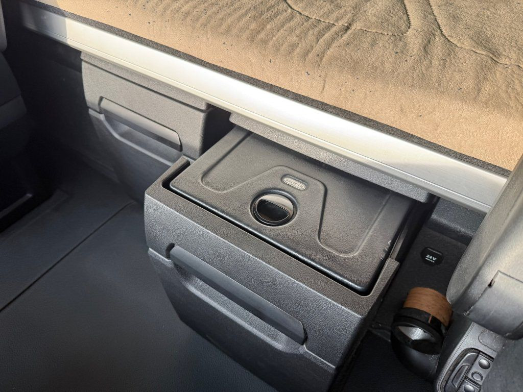 יחידת טרקטור Mercedes-Benz 1845 Actros EURO 6: תמונה 15 יחידת טרקטור Mercedes-Benz 1845 Actros EURO 6: תמונה 15