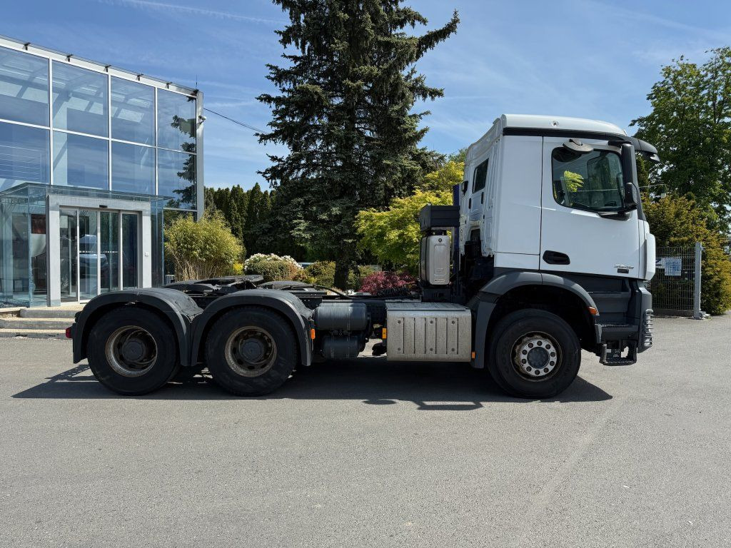 Mercedes-Benz 2648 Arocs 6x4 EURO 6 HYDRAULIK - יחידת טרקטור: תמונה 3 Mercedes-Benz 2648 Arocs 6x4 EURO 6 HYDRAULIK - יחידת טרקטור: תמונה 3