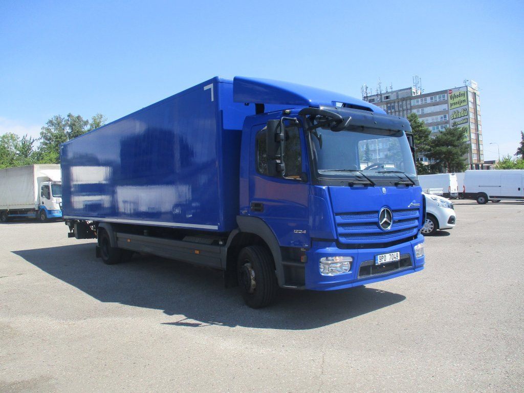 Mercedes-Benz Atego 1224 mit LBW - משאית קירור: תמונה 2 Mercedes-Benz Atego 1224 mit LBW - משאית קירור: תמונה 2