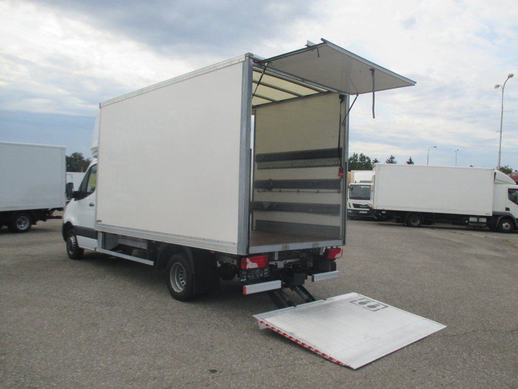 כלי רכב מסחרי עם לוח Mercedes-Benz Sprinter 514 CDi: תמונה 9