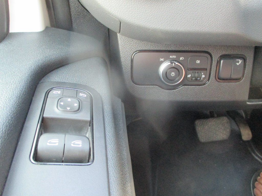 כלי רכב מסחרי עם לוח Mercedes-Benz Sprinter 514 CDi: תמונה 15