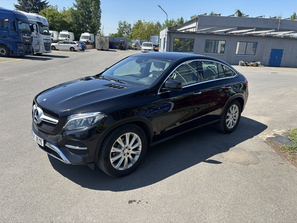 Mercedes-Benz d Coupe - רכב סטיישן: תמונה 3 Mercedes-Benz d Coupe - רכב סטיישן: תמונה 3