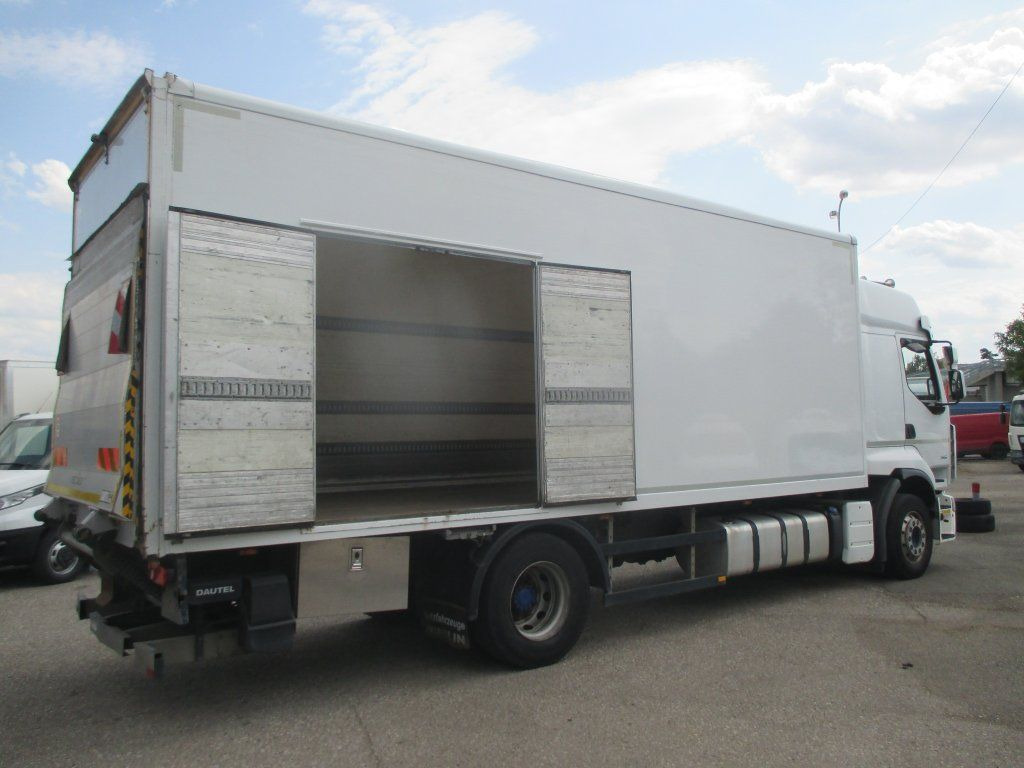 Renault Premium 380 Dxi - משאית תיבה: תמונה 5 Renault Premium 380 Dxi - משאית תיבה: תמונה 5