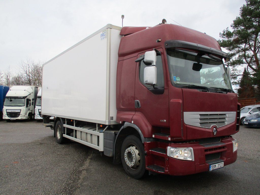 Renault Premium 460 - משאית תיבה: תמונה 3 Renault Premium 460 - משאית תיבה: תמונה 3