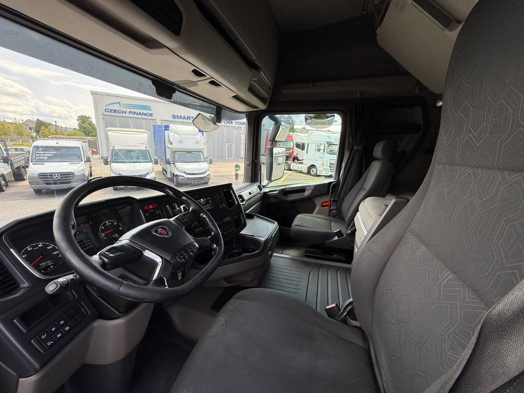 יחידת טרקטור Scania R450 Euro 6: תמונה 9