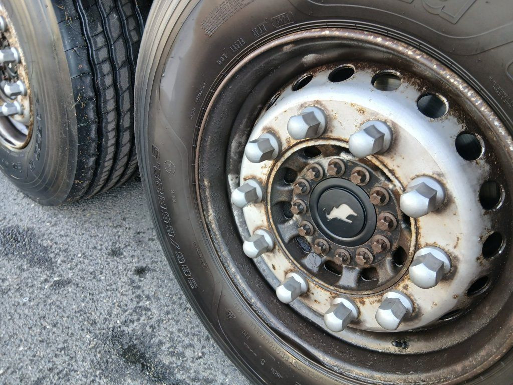 סמיטריילר בתיבה סגורה Schmitz Cargobull SKO24 Thermo King SLXe300: תמונה 7 סמיטריילר בתיבה סגורה Schmitz Cargobull SKO24 Thermo King SLXe300: תמונה 7