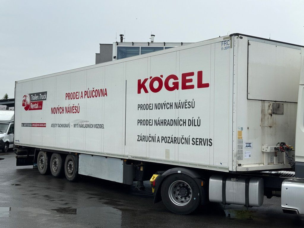 Schmitz Cargobull SKO24 - סמיטריילר בתיבה סגורה: תמונה 1 Schmitz Cargobull SKO24 - סמיטריילר בתיבה סגורה: תמונה 1