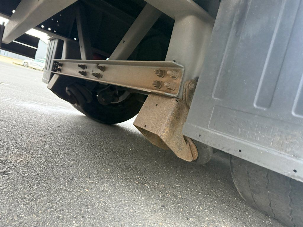 סמיטריילר עם וילונות צד Schmitz Cargobull Varios: תמונה 6