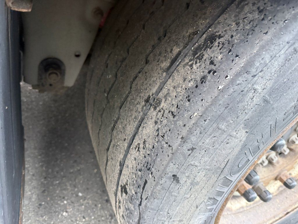 סמיטריילר עם וילונות צד Schmitz Cargobull Varios: תמונה 8