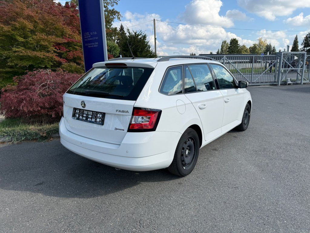 Skoda 1,4TDi kombi - רכב סטיישן: תמונה 4 Skoda 1,4TDi kombi - רכב סטיישן: תמונה 4