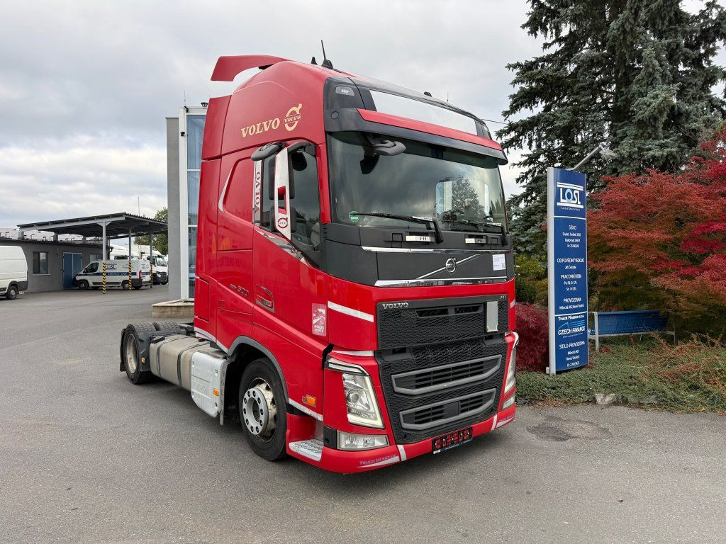 Volvo FH500 EURO 6 MEGA/lowdeck NEW TACHO - יחידת טרקטור: תמונה 3 Volvo FH500 EURO 6 MEGA/lowdeck NEW TACHO - יחידת טרקטור: תמונה 3