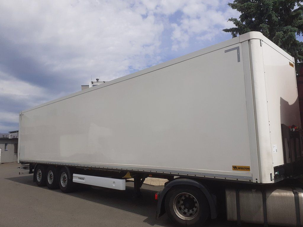 Wielton NS3F - סמיטריילר בתיבה סגורה: תמונה 1 Wielton NS3F - סמיטריילר בתיבה סגורה: תמונה 1