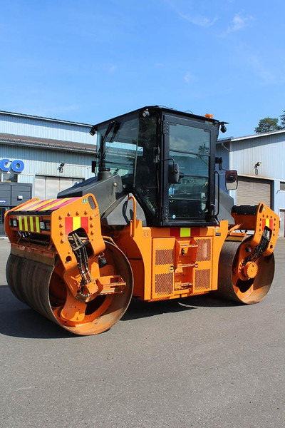 Caterpillar CD10 - רולר: תמונה 1 Caterpillar CD10 - רולר: תמונה 1