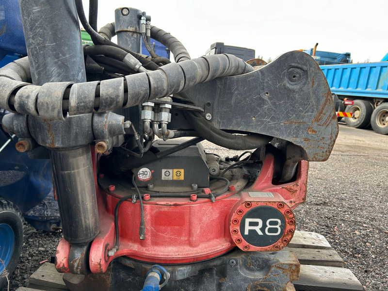 ROTOTILT R8 - צרופה עבור מכונת בנייה: תמונה 1 ROTOTILT R8 - צרופה עבור מכונת בנייה: תמונה 1