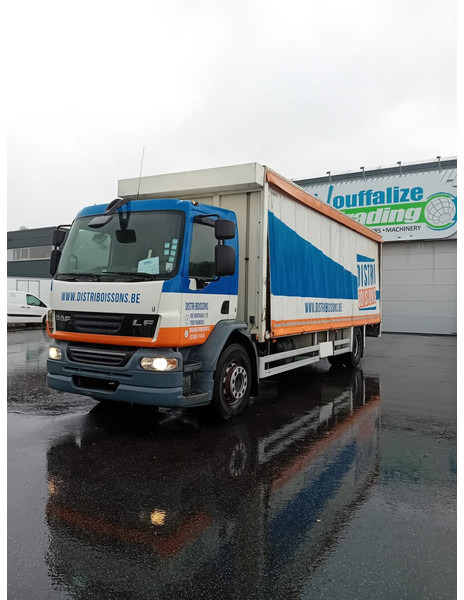 DAF LF 55 250 - משאית וילונות צד: תמונה 1 DAF LF 55 250 - משאית וילונות צד: תמונה 1