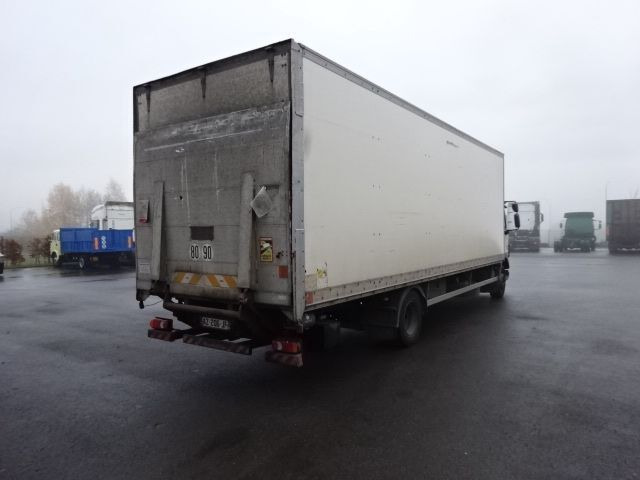 DAF LF 55 280 // broken engine - moteur cassé ! - משאית תיבה: תמונה 2 DAF LF 55 280 // broken engine - moteur cassé ! - משאית תיבה: תמונה 2