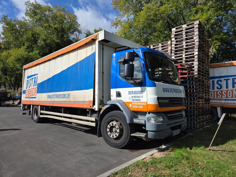 DAF LF55 250 - 19 tons - משאית וילונות צד: תמונה 2 DAF LF55 250 - 19 tons - משאית וילונות צד: תמונה 2