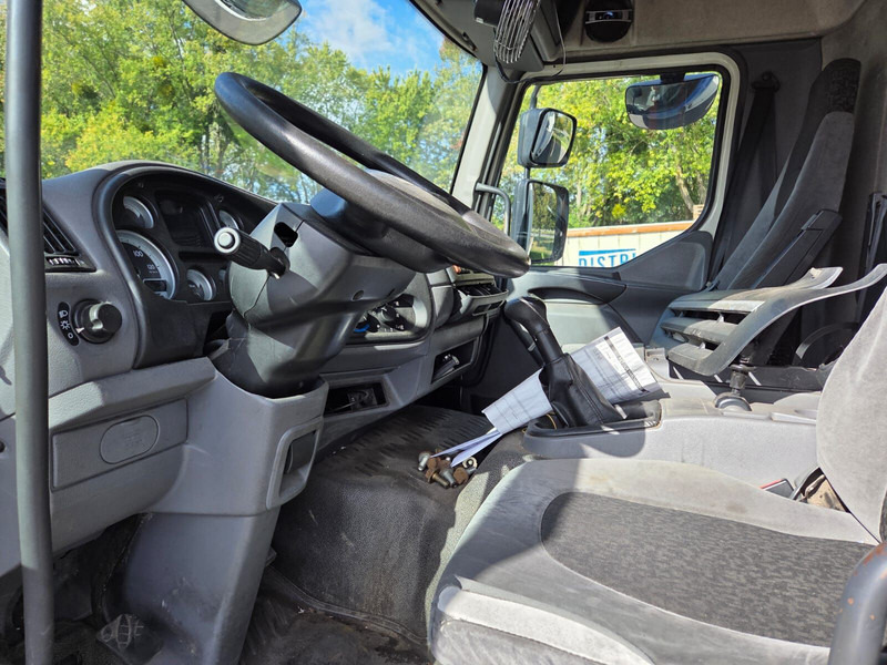 DAF LF55 250 - 19 tons - משאית וילונות צד: תמונה 4 DAF LF55 250 - 19 tons - משאית וילונות צד: תמונה 4