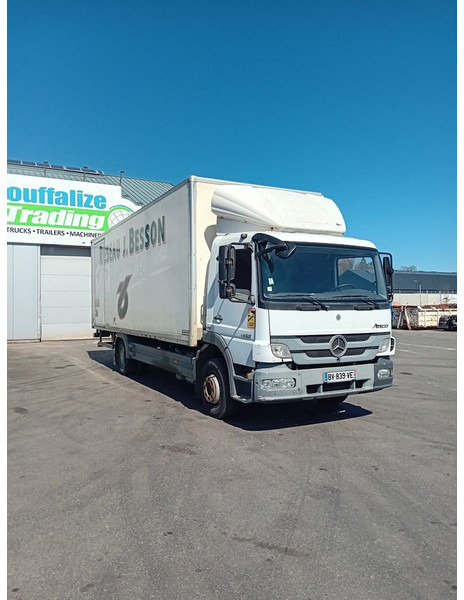 Mercedes-Benz Atego 1222 - משאית תיבה: תמונה 2 Mercedes-Benz Atego 1222 - משאית תיבה: תמונה 2