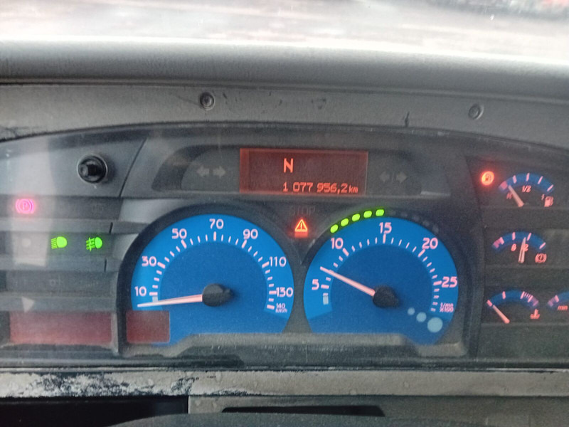 Renault Premium 420 - יחידת טרקטור: תמונה 5 Renault Premium 420 - יחידת טרקטור: תמונה 5