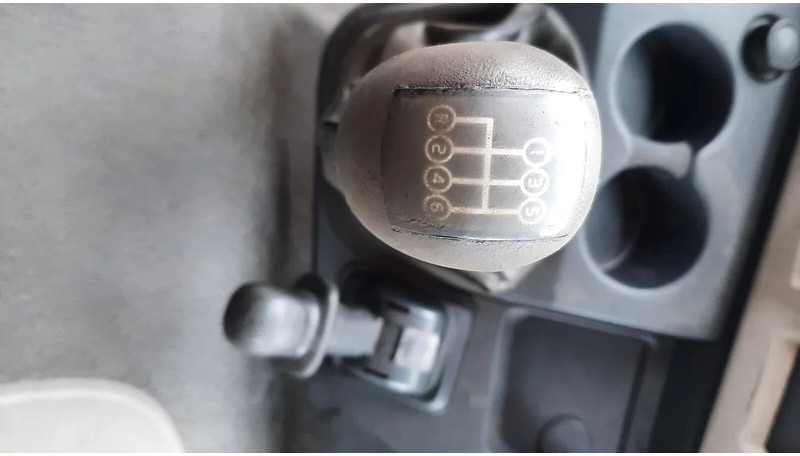 משאית וילונות צד Volvo FL 240: תמונה 7 משאית וילונות צד Volvo FL 240: תמונה 7