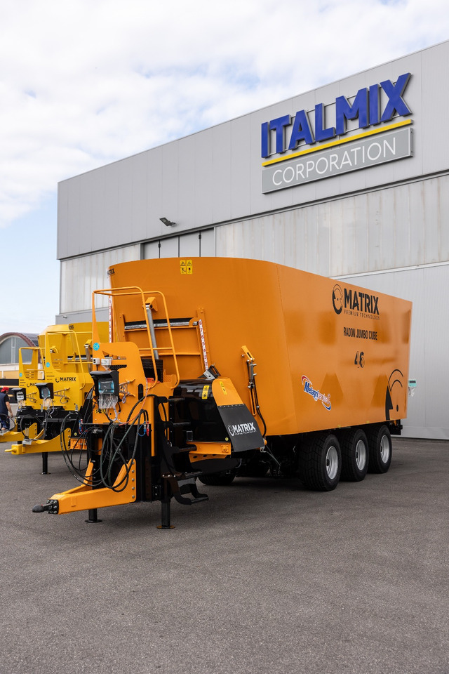 ITALMIX radon-jumbo-cube - עגלת מערבל מספוא: תמונה 2 ITALMIX radon-jumbo-cube - עגלת מערבל מספוא: תמונה 2