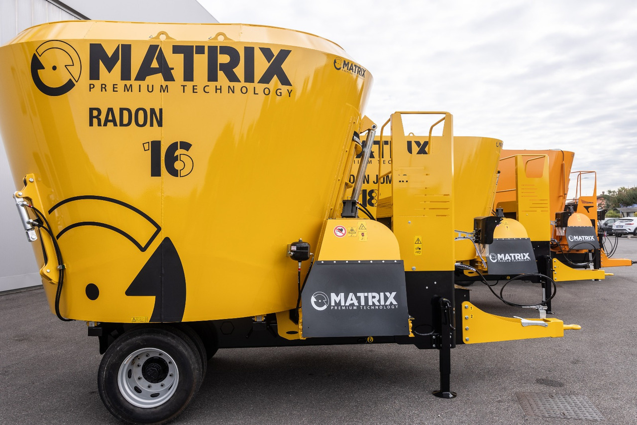 ITALMIX radon-jumbo-cube - עגלת מערבל מספוא: תמונה 1 ITALMIX radon-jumbo-cube - עגלת מערבל מספוא: תמונה 1